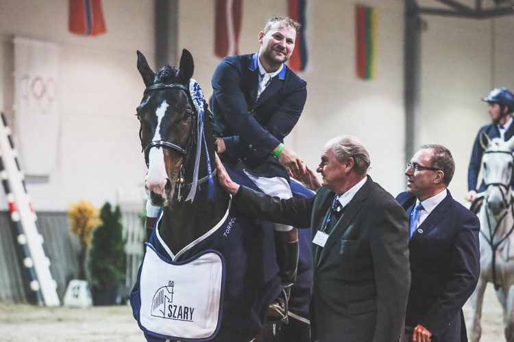 Cracovia Szary Equestrian Show 2016 Marek Klus & Carison