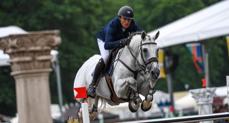 Gregory Wathelet (BEL) & MJT Nevados S (Calvados Z x Romualdo), fot. Royal Windsor Horse Show/Facebook