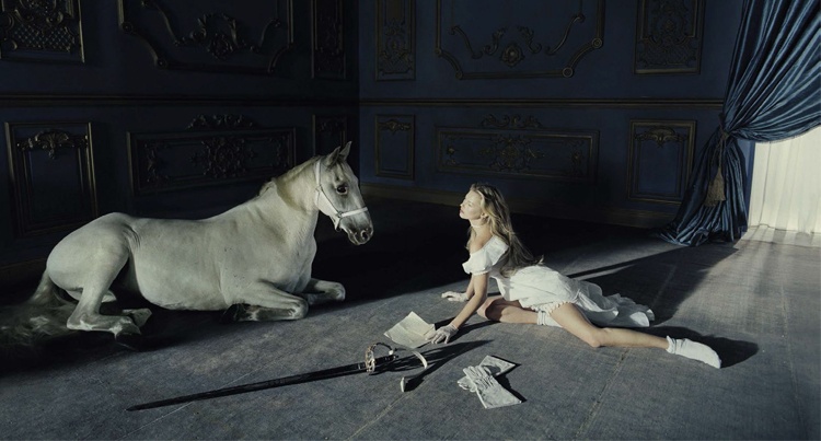 Fashion: Kate Moss by Tim Walker for Vogue Italia www.equista.pl