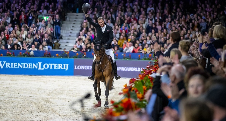 Marc Houtzager (NED) & Sterrehof's Dante (Canturano x Phin Phin) w Amsterdamie, fot. FEI/DigiShots