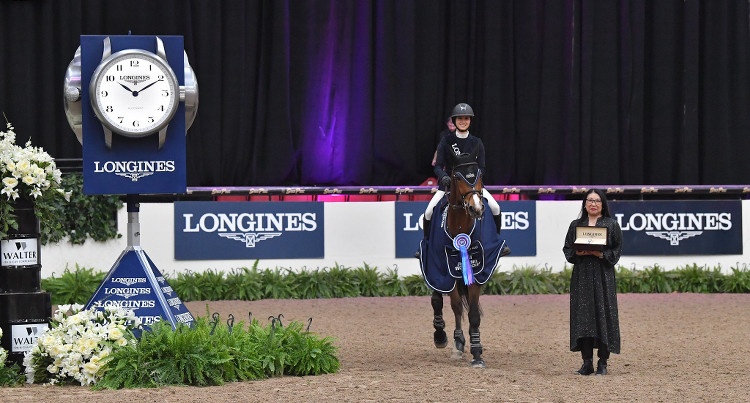 Adrienne Sternlicht (USA) & Bennys Legacy (Lupicor x Voltaire) w Las Vegas, fot. FEI/Andrew Ryback