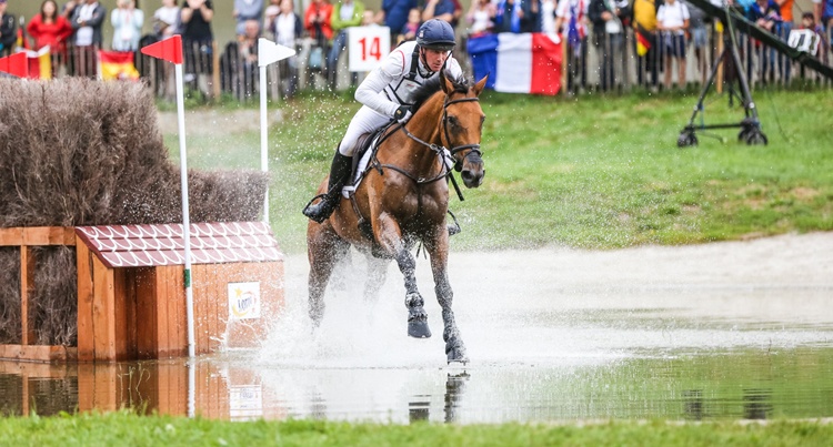 Oliver Townend & Cooley SRS fot Dava Palej Timeless Photography