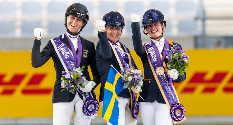 Podium Para Dressage Freestyle Grade V, fot FEI/Leanjo de Koster