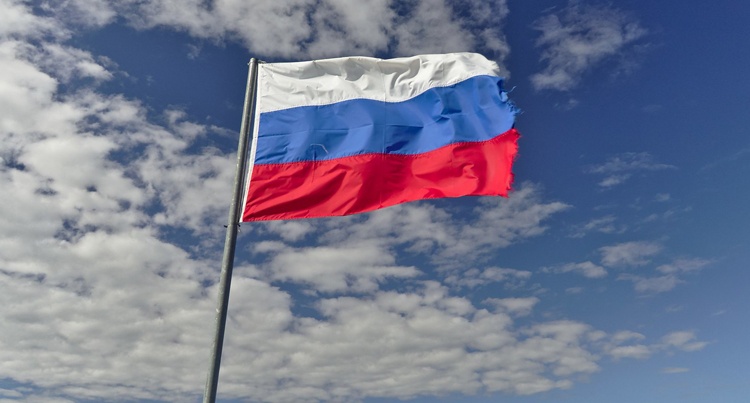 Flaga Rosji, fot. foter.com Dmitry Djouce